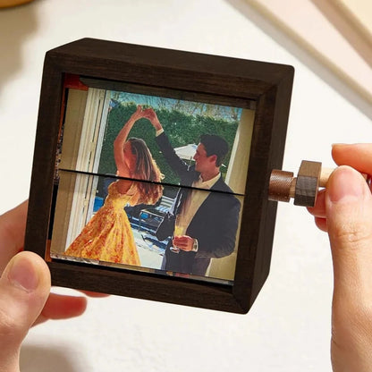 Sheeloo™ - Luminous Photo Flipper Frame